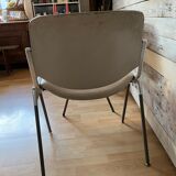 Pair of stackable chairs by Giancarlo Piretti for Castelli