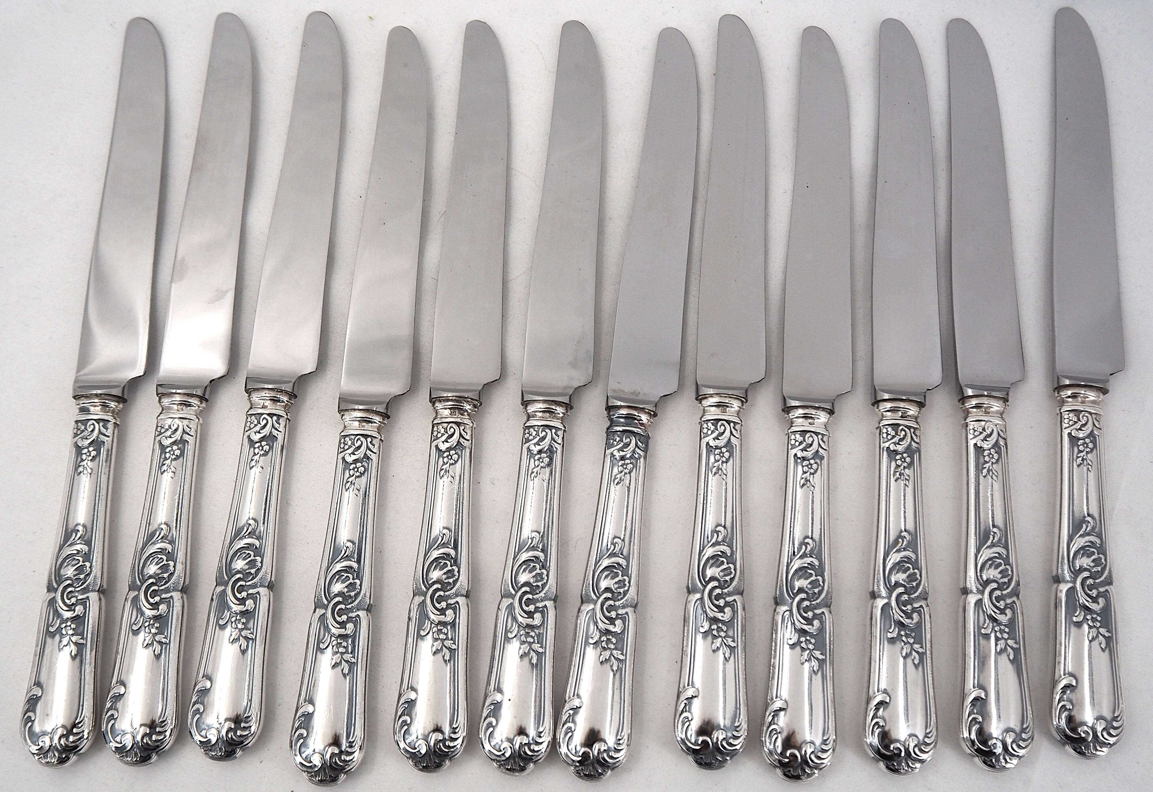 Orbrille Louis XV cutlery set 73 pieces in silver-plated metal, excellent condition.