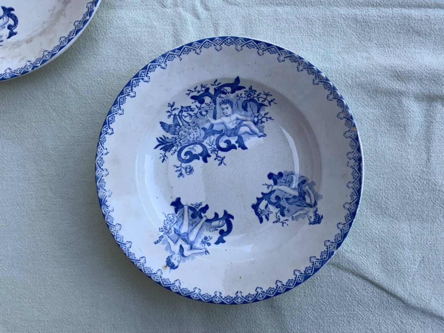 Terre de Fer “Amours” plates