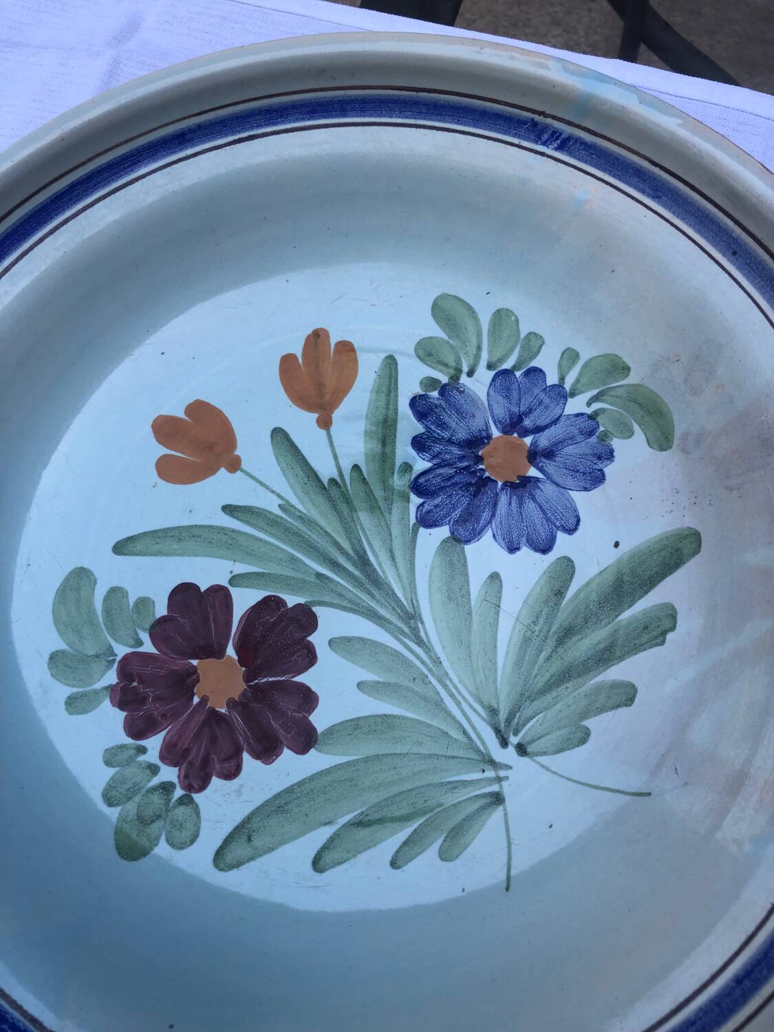 Grand plat faience polyvhtome XIXème