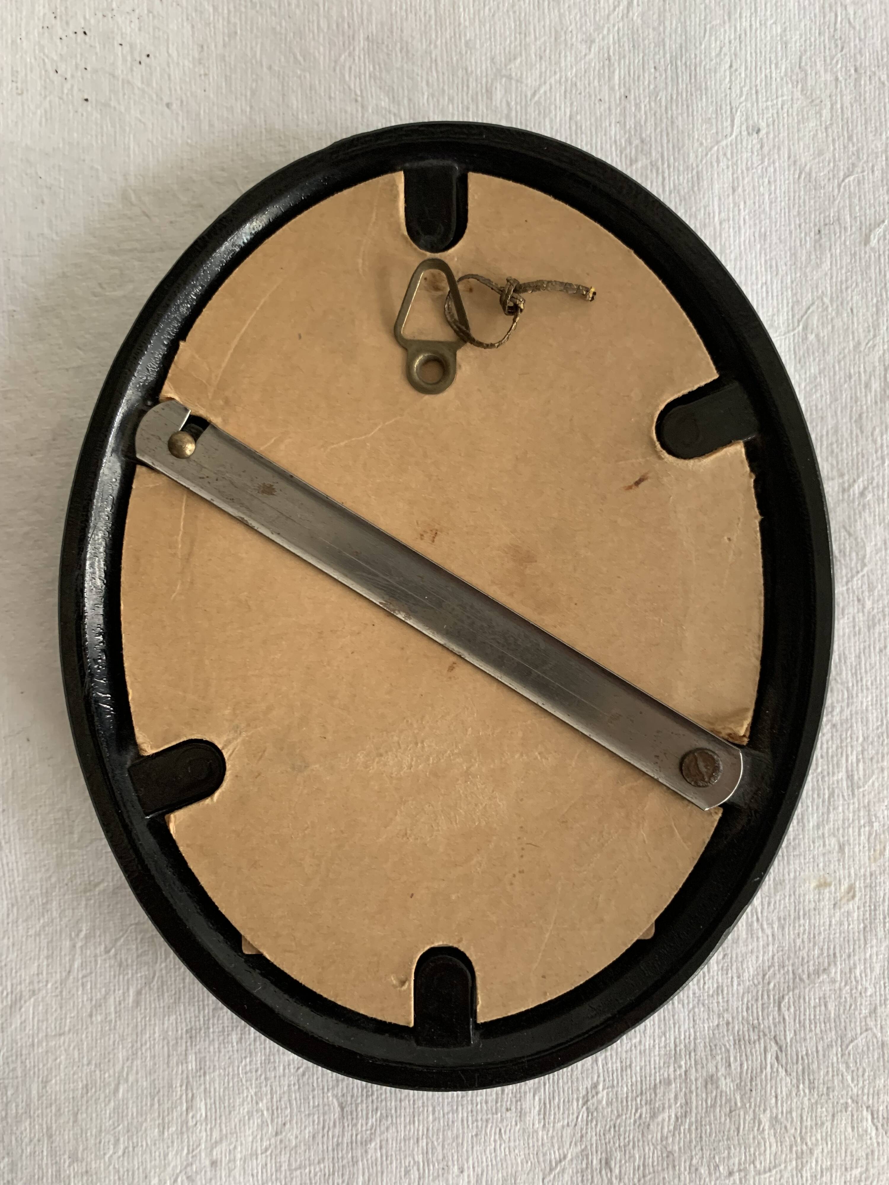 Small miniature portrait from the end of the 18th century in pencil