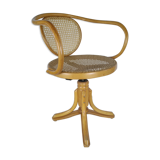 Bentwood curved chair