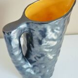 Glazed ceramic pitcher, design from the 50s/60s, signed "La Poterie Perigordine"