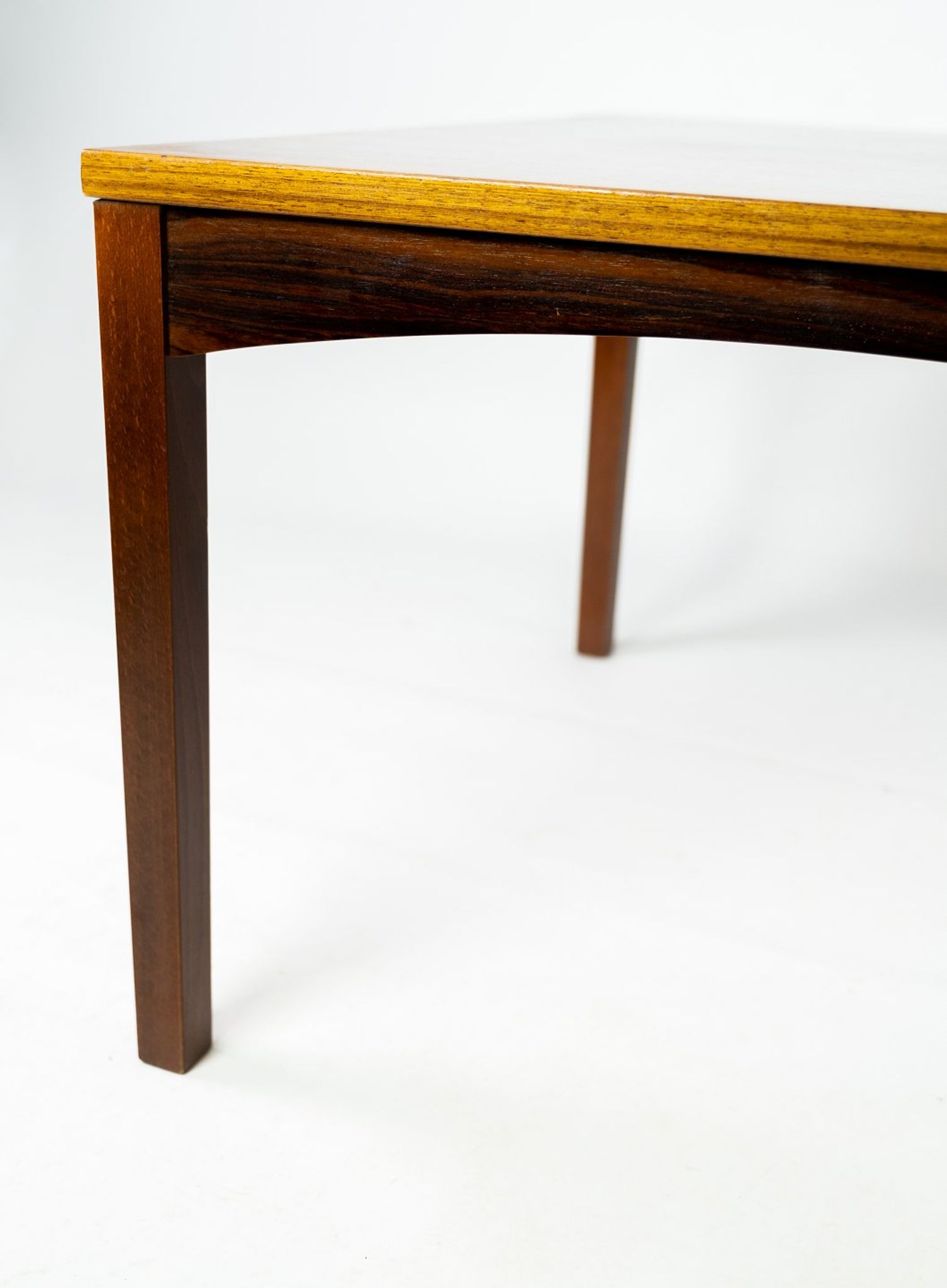 Coffee table in rosewood of danish design from the 1960s.