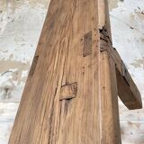 Table basse primitive en bois massif