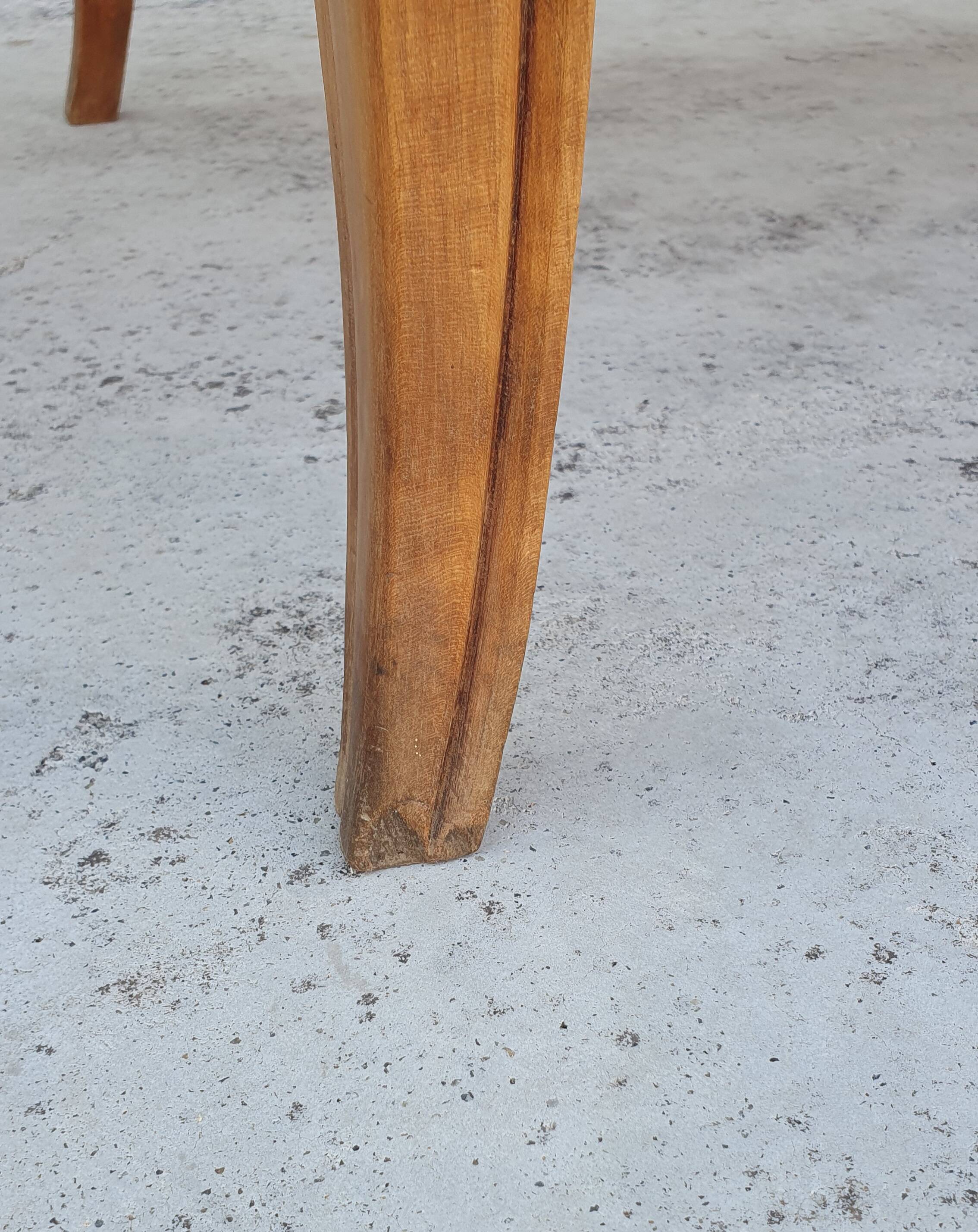 Extendable table