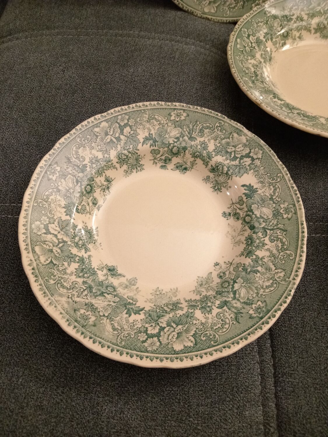 Set of deep plates Sacavem