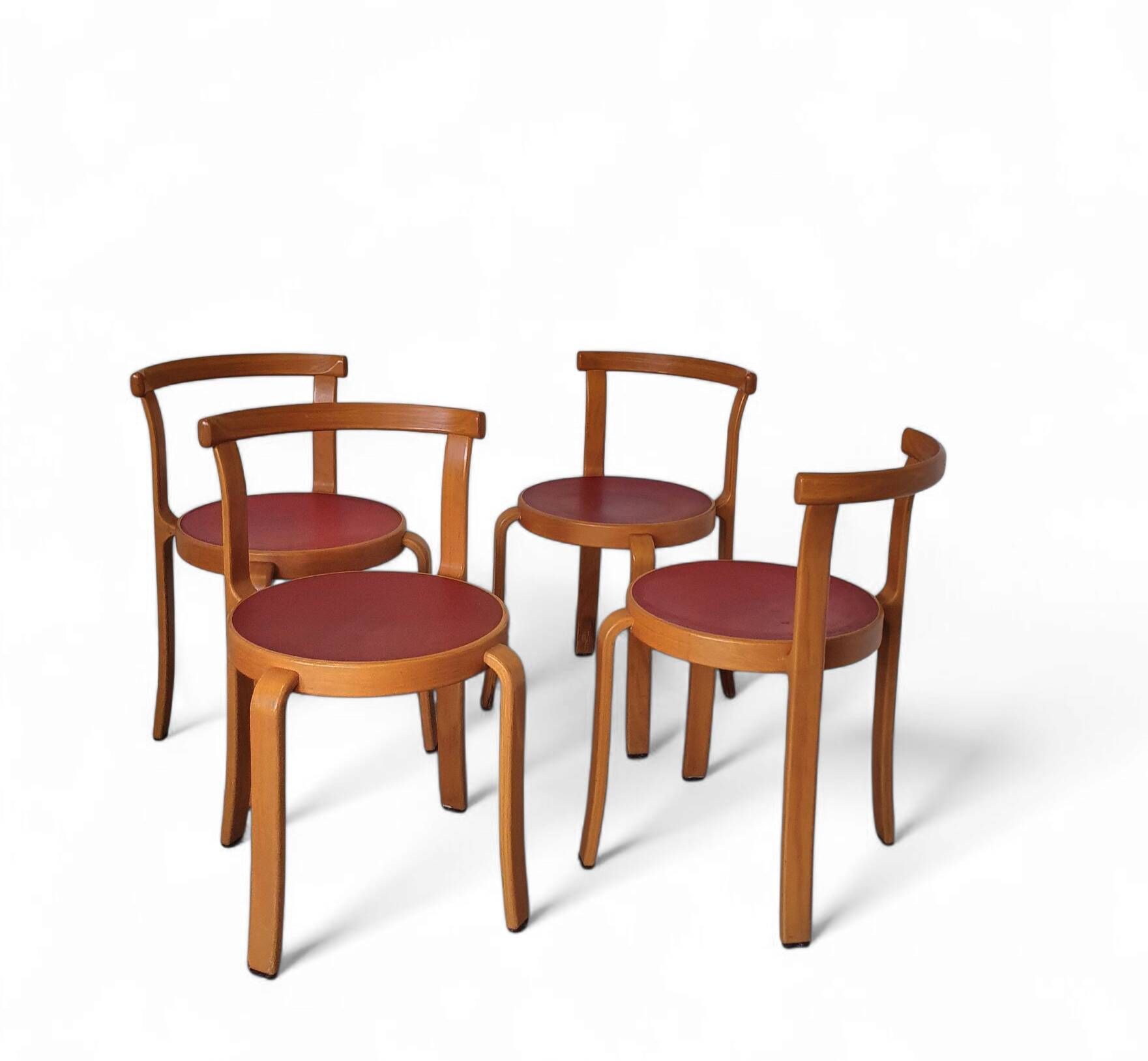 Set of 4 Danish Magnus Olesen Series 8000 Dining Chairs by Thygesen & Soren
