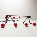 Coatrack 60s black and red 4 balls