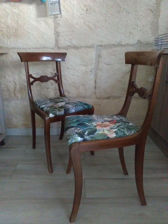 Lo of 2 restored mahogany directoire style chairs