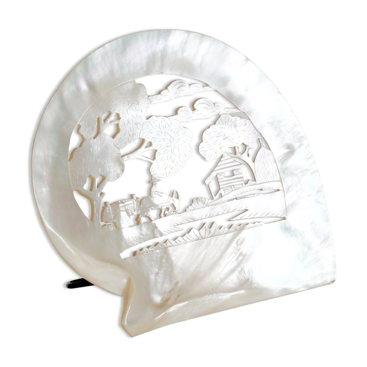 Mother-of-pearl shell openwork asian deco photophore