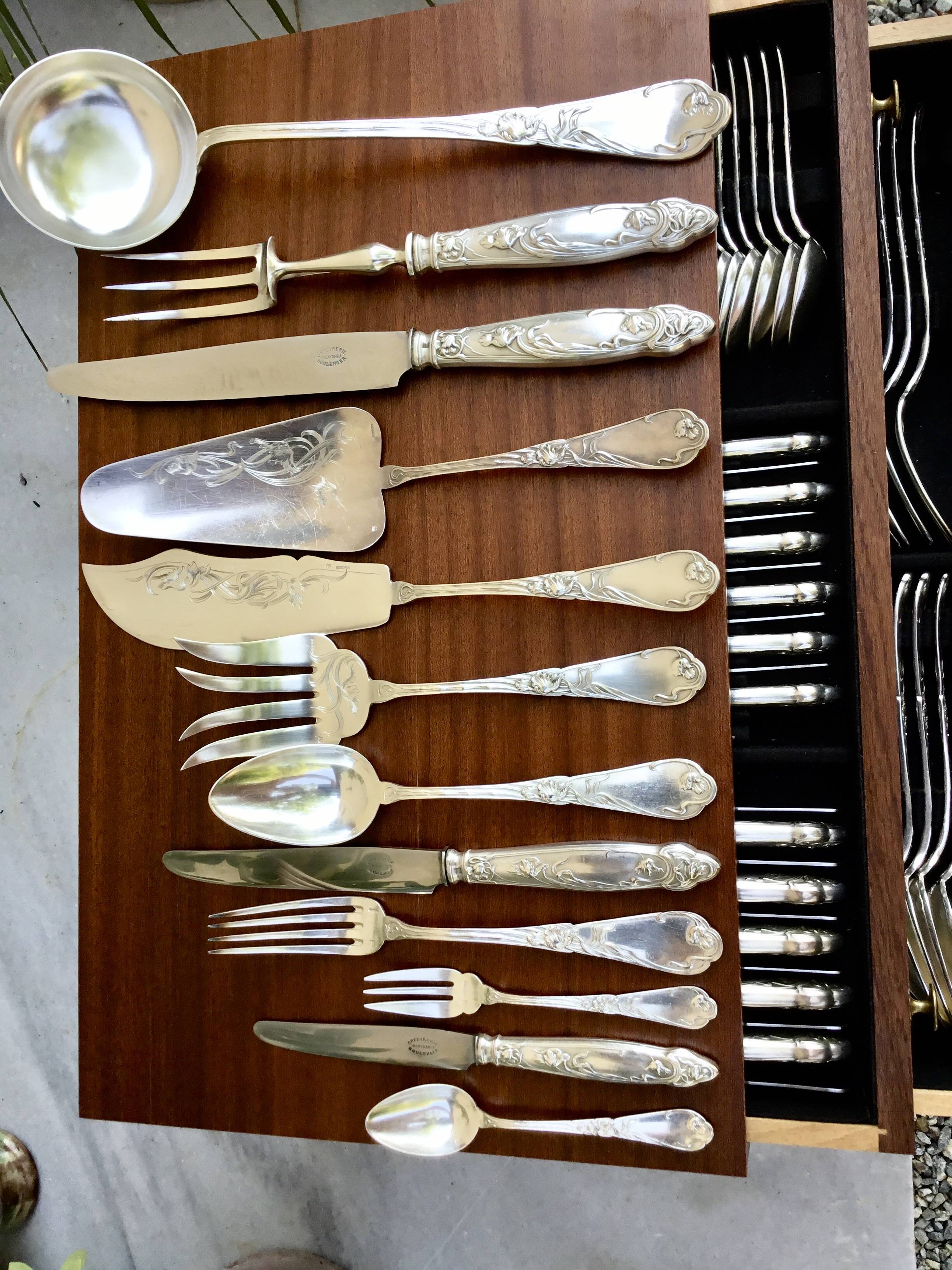 Art Nouveau style silver-plated cutlery set