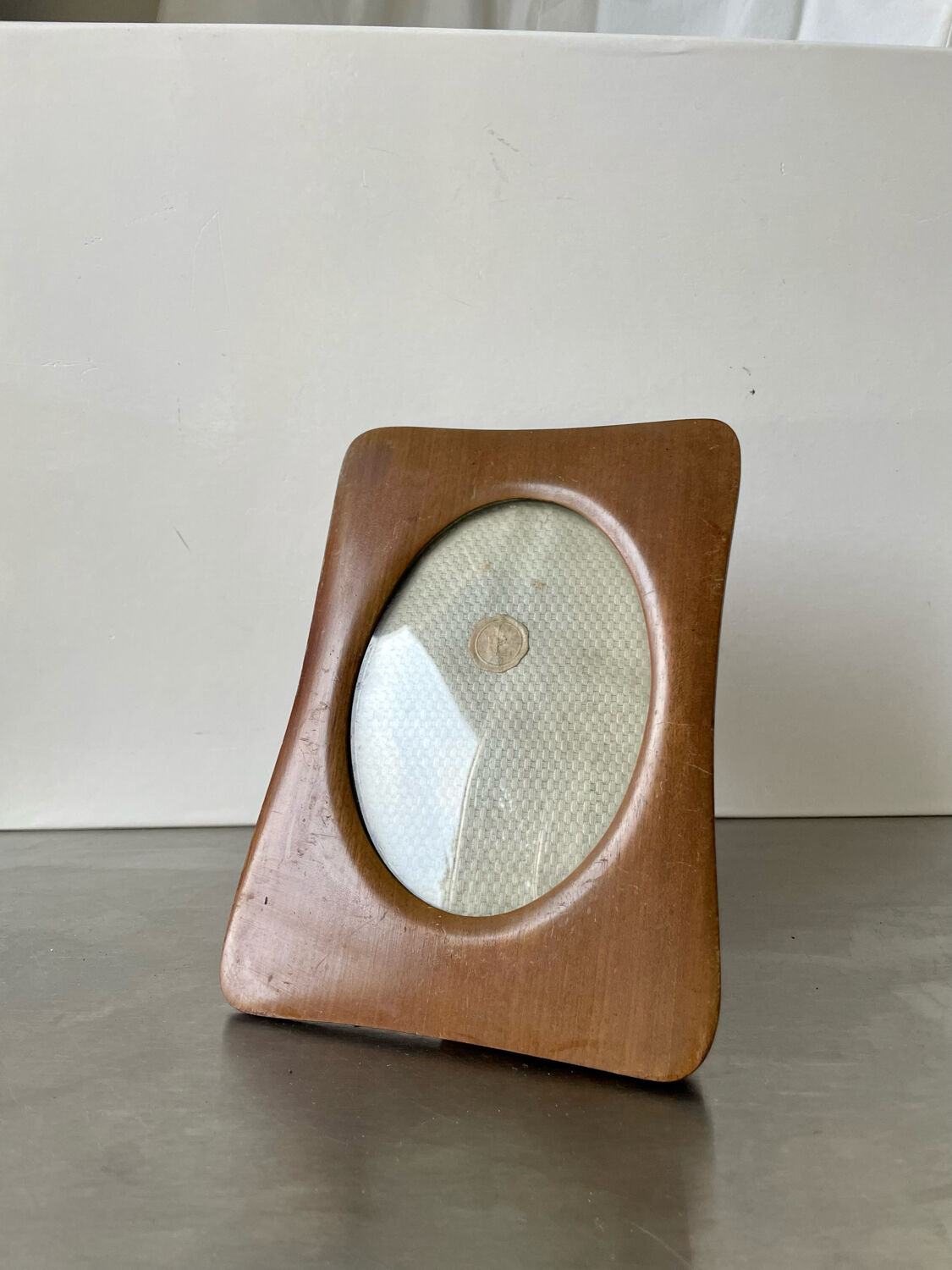 Antique  art deco mahogany wooden frame measurements 20 cm x 14.5 cm  convex glass