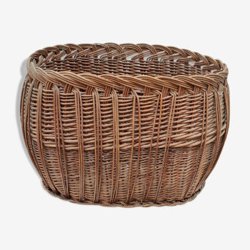 Wicker basket