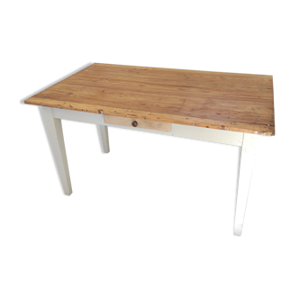 Farmhouse table