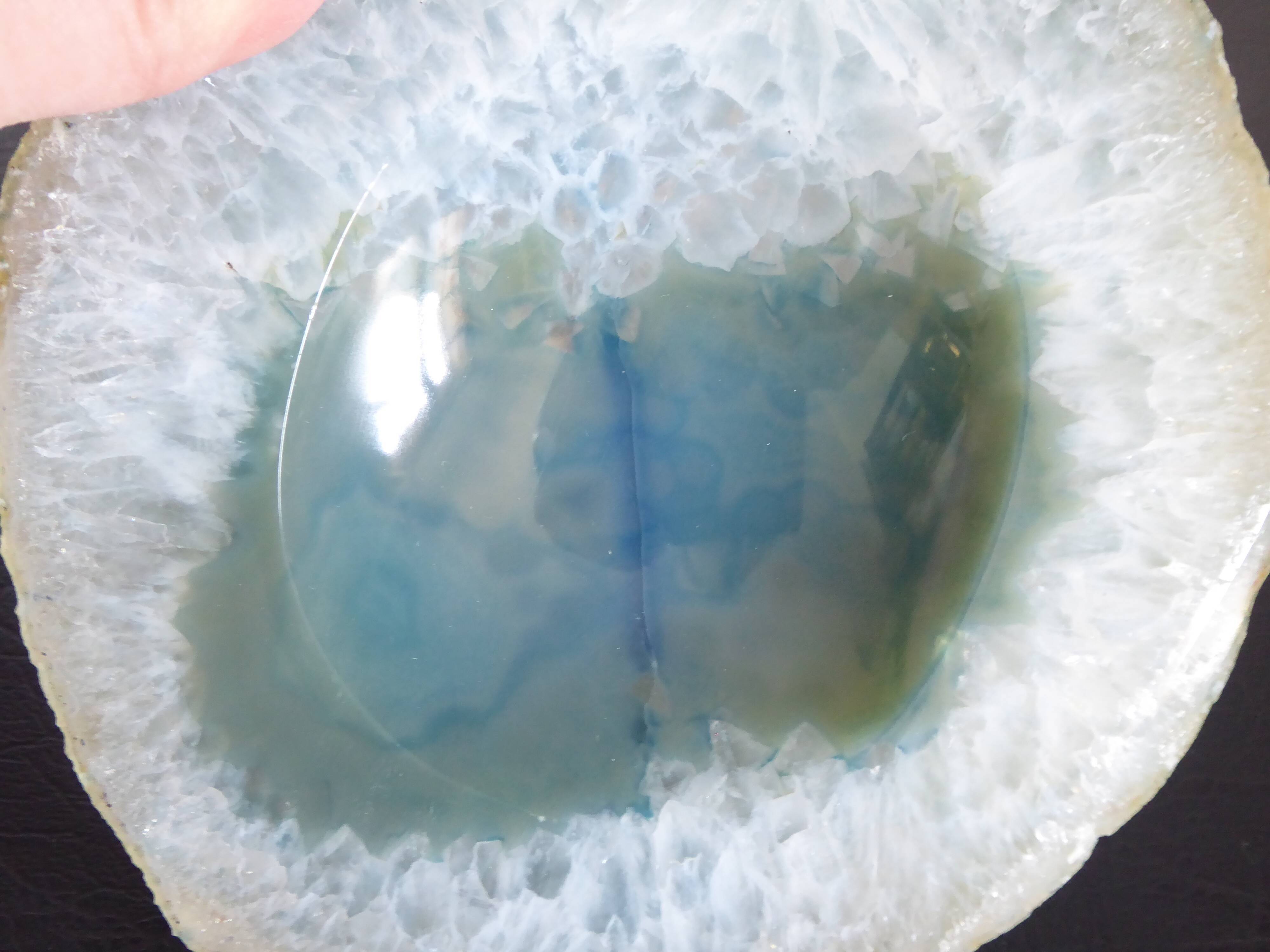 Empty pocket in agathe