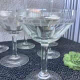 9 coupes à champagne en cristal art déco, gravé à l'acide