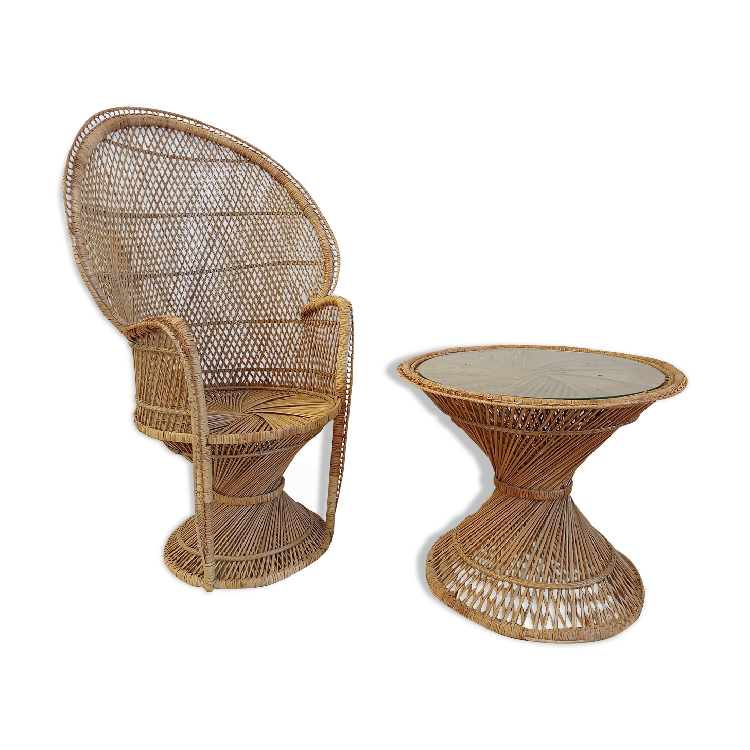 armchair "Emanuelle" and its rattan table