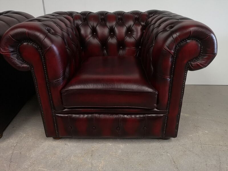 Chesterfield burgundy leather armchairs