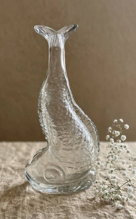 Glass fish carafe