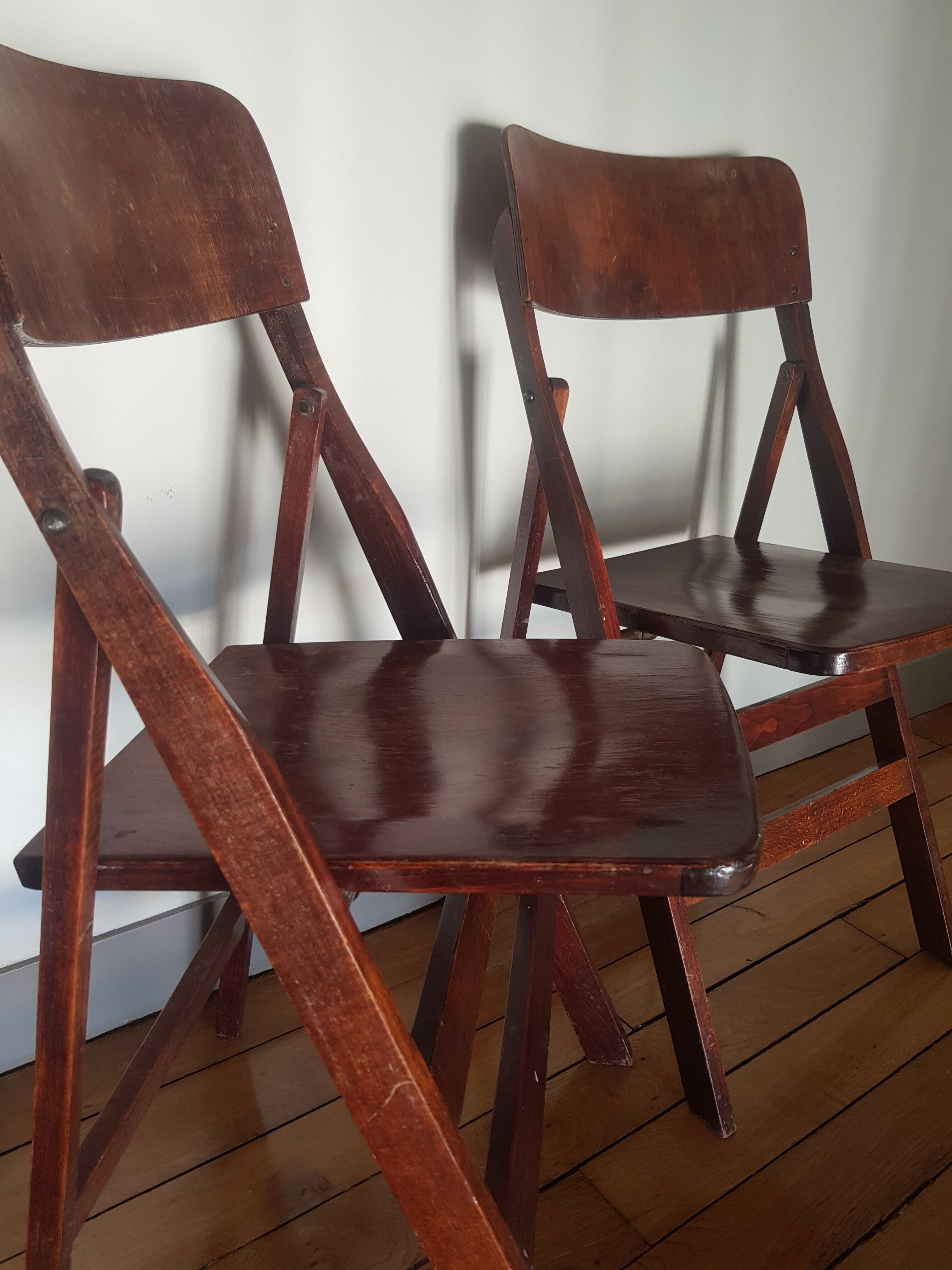 Folding chairs