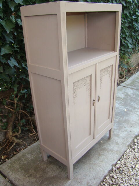 Former Parisian buffet