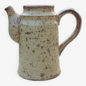 Sandstone teapot