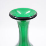 Green glass carafe from the 19th century - England, circa 1870.