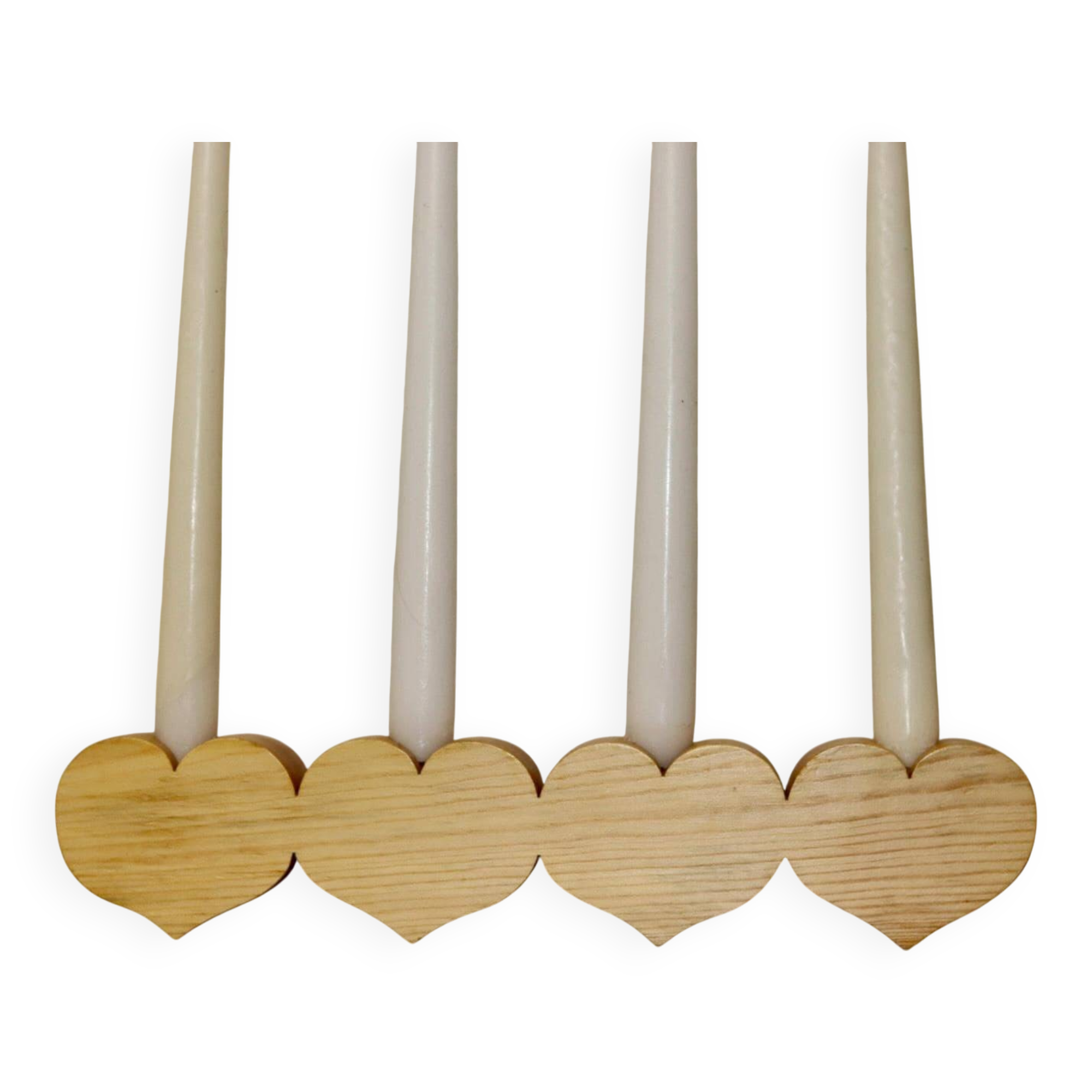 Heart-shaped chandelier made of Swedish pine wood.