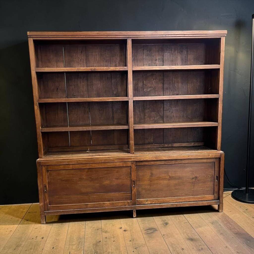 XL vintage wooden display shelf/bookcase
