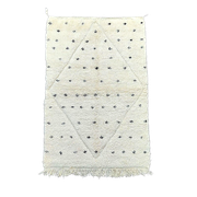 Tapis berbère pois noirs et losange blanc