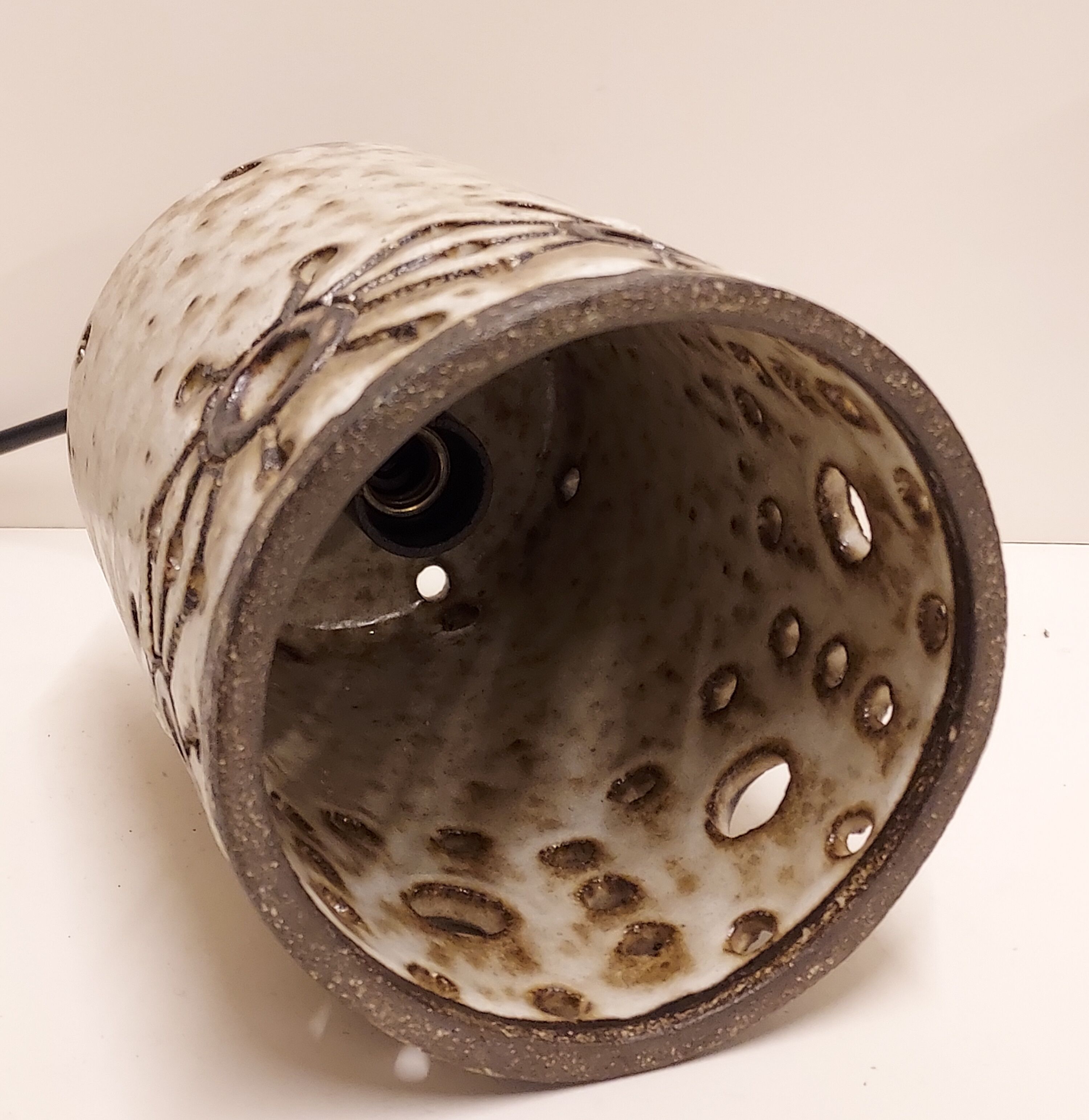 Ceramic light shade hannie mein