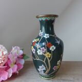 Vintage cloisonné green chinese vase with flower and bird pattern