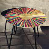 Round coffee table in straw marquetry