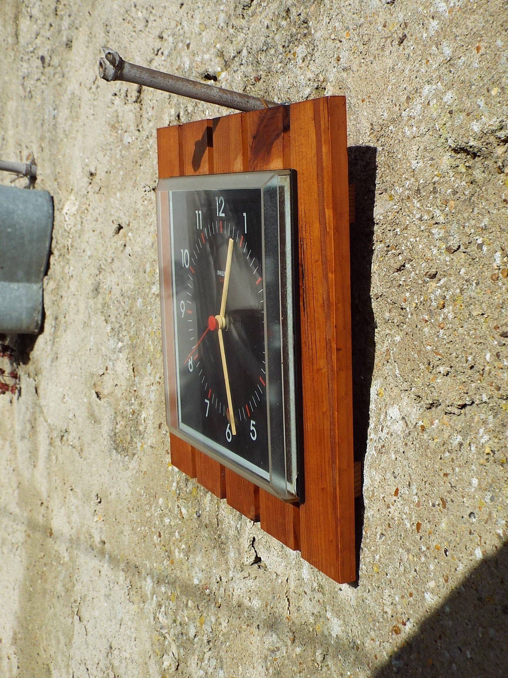 Philips vintage wooden wall clock