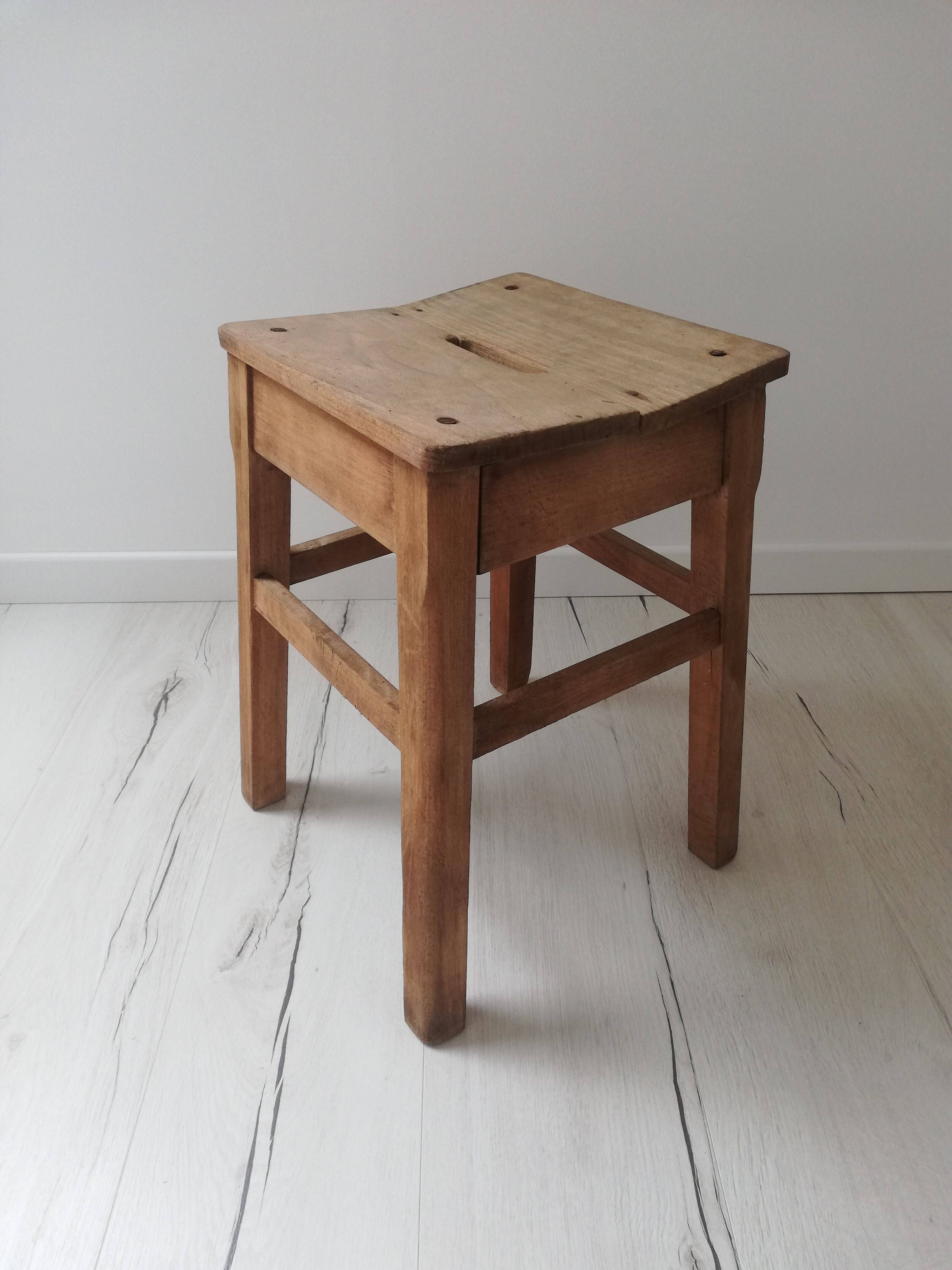 Farm stool