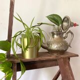 Ancient painter's stepladder