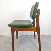 Mid-Century Modern dining chair in teak and leather, Denmark 1960s