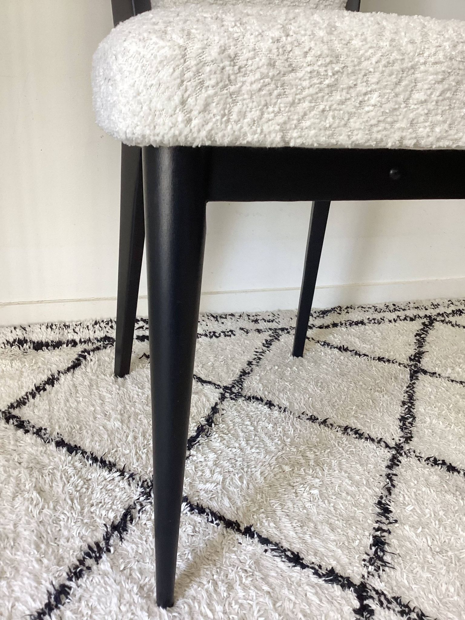 Fully restored vintage chair in boucle fabric.