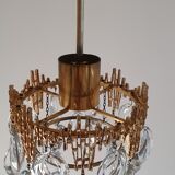 Lustre brutaliste en laiton avec pampilles en cristal