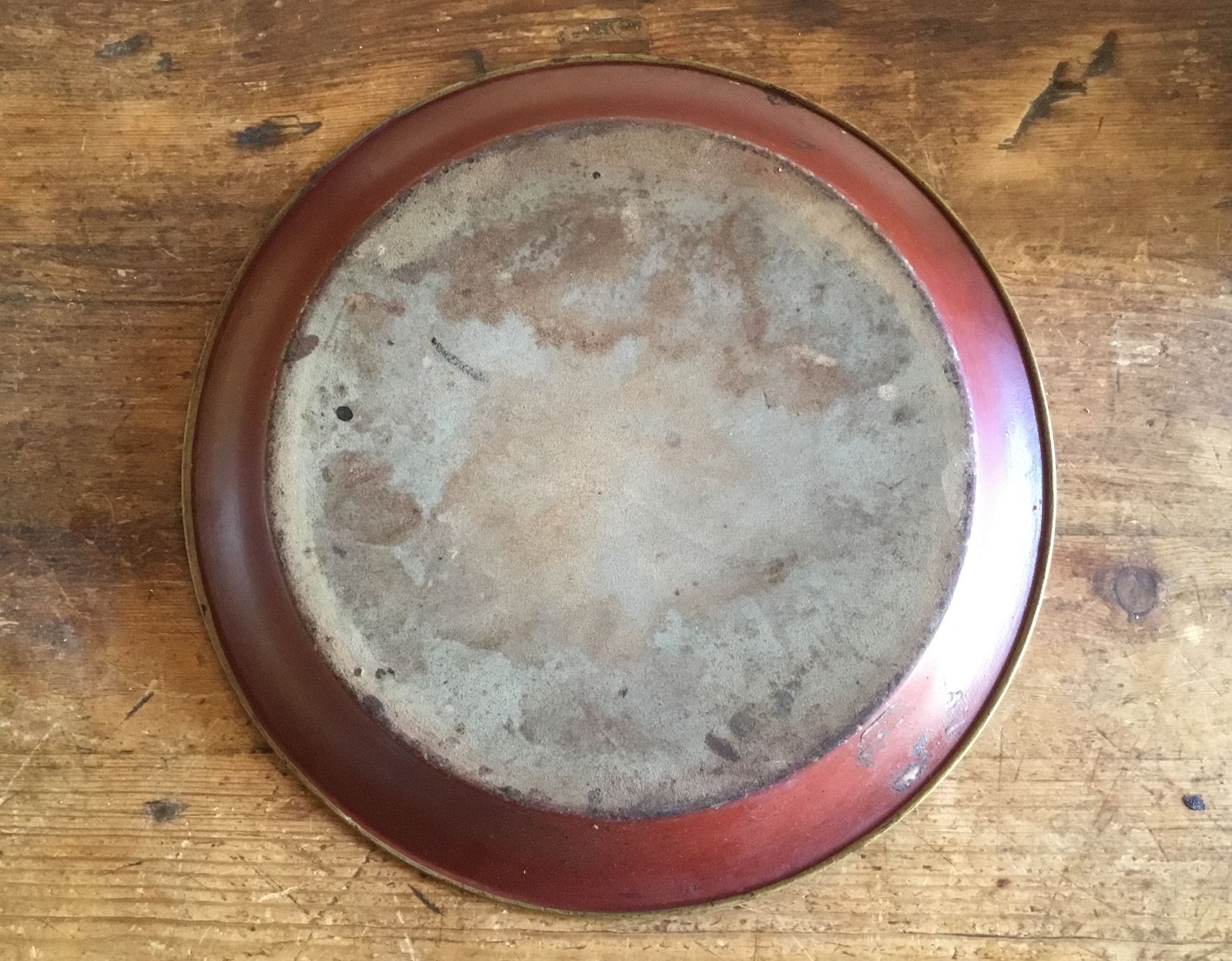 Former flowered tray