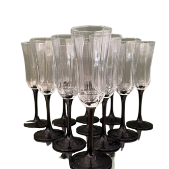 11 vintage glass champagne flutes, Esso, Luminarc