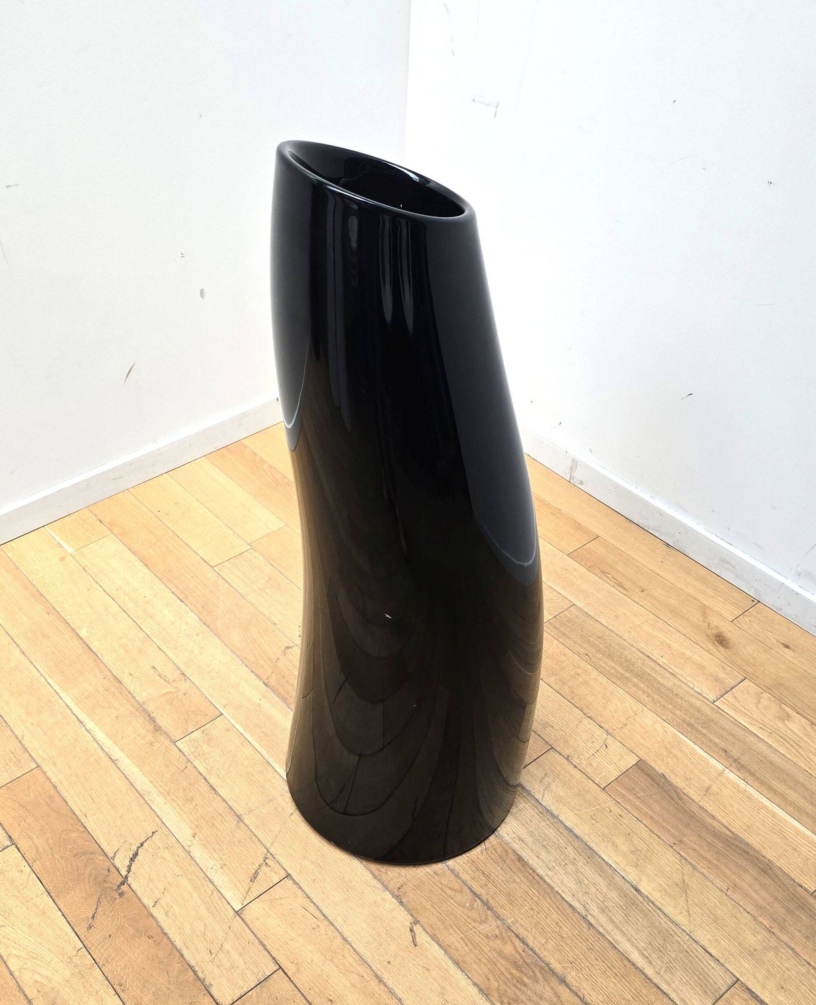 Suite de 8 vases Madame, Alessandro Busana