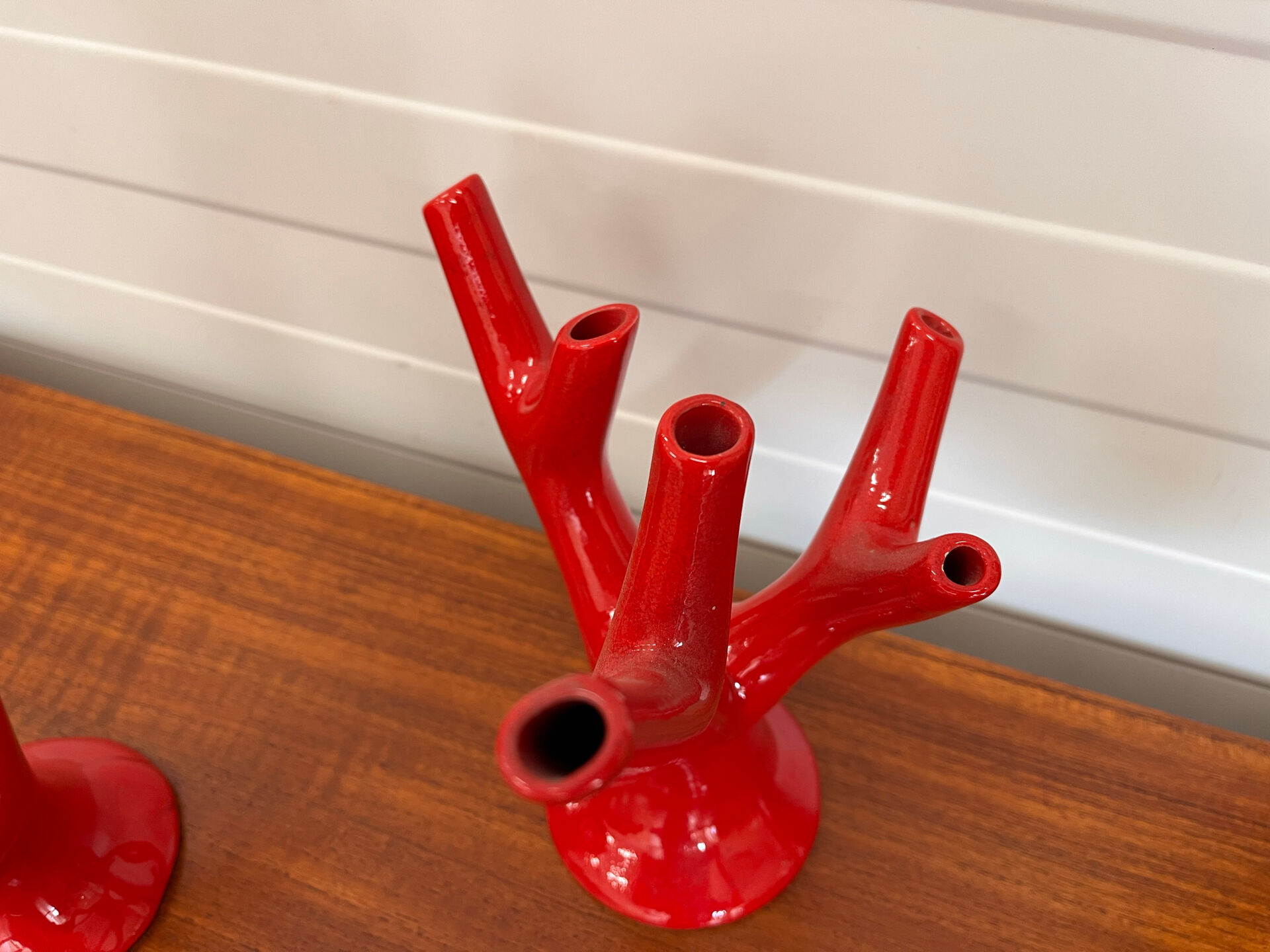 Set of two vintage “Alberello” coral vases