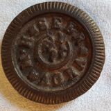 English cast iron measuring weight ideal for paperweights