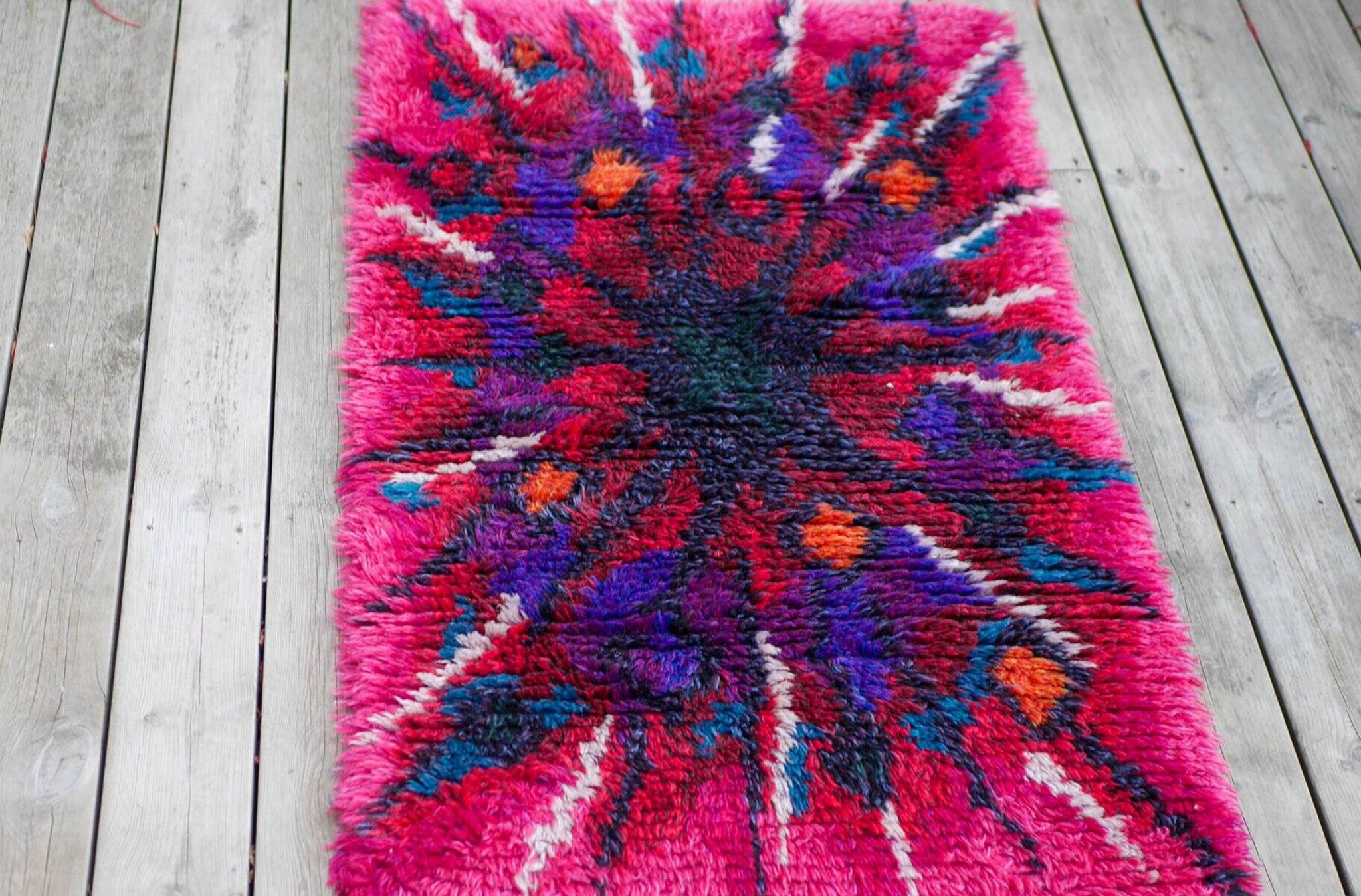 Swedish Tibetan Rya rug with flower by Jagarz for Rya