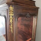 Vitrine ancienne en marqueterie et bronze, XIXème siècle