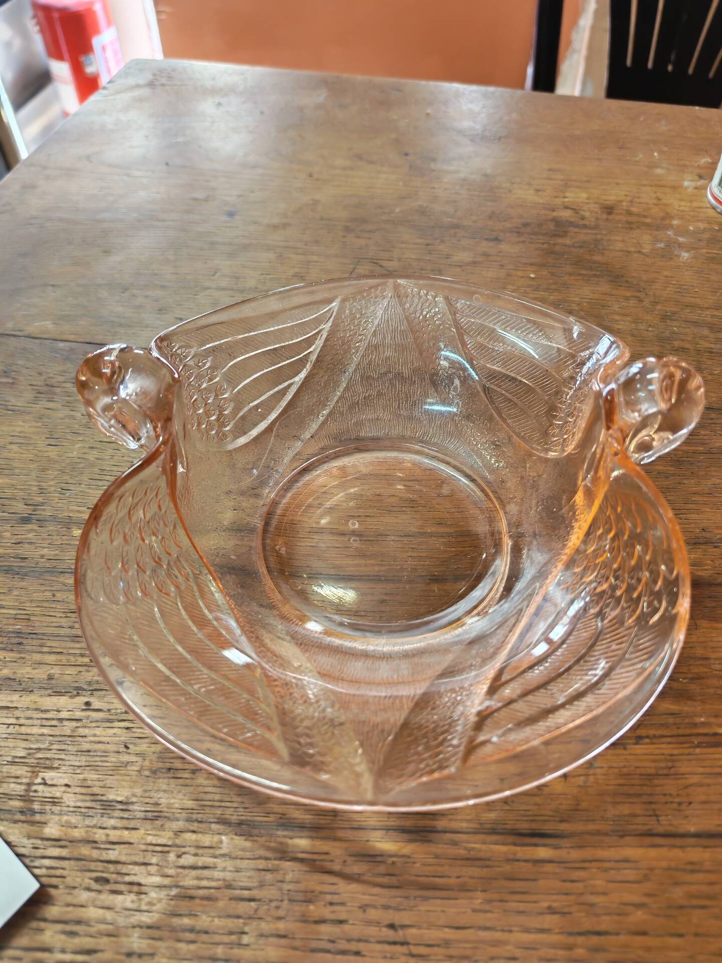 Cup with two swans Fenton Art Glass Art Deco