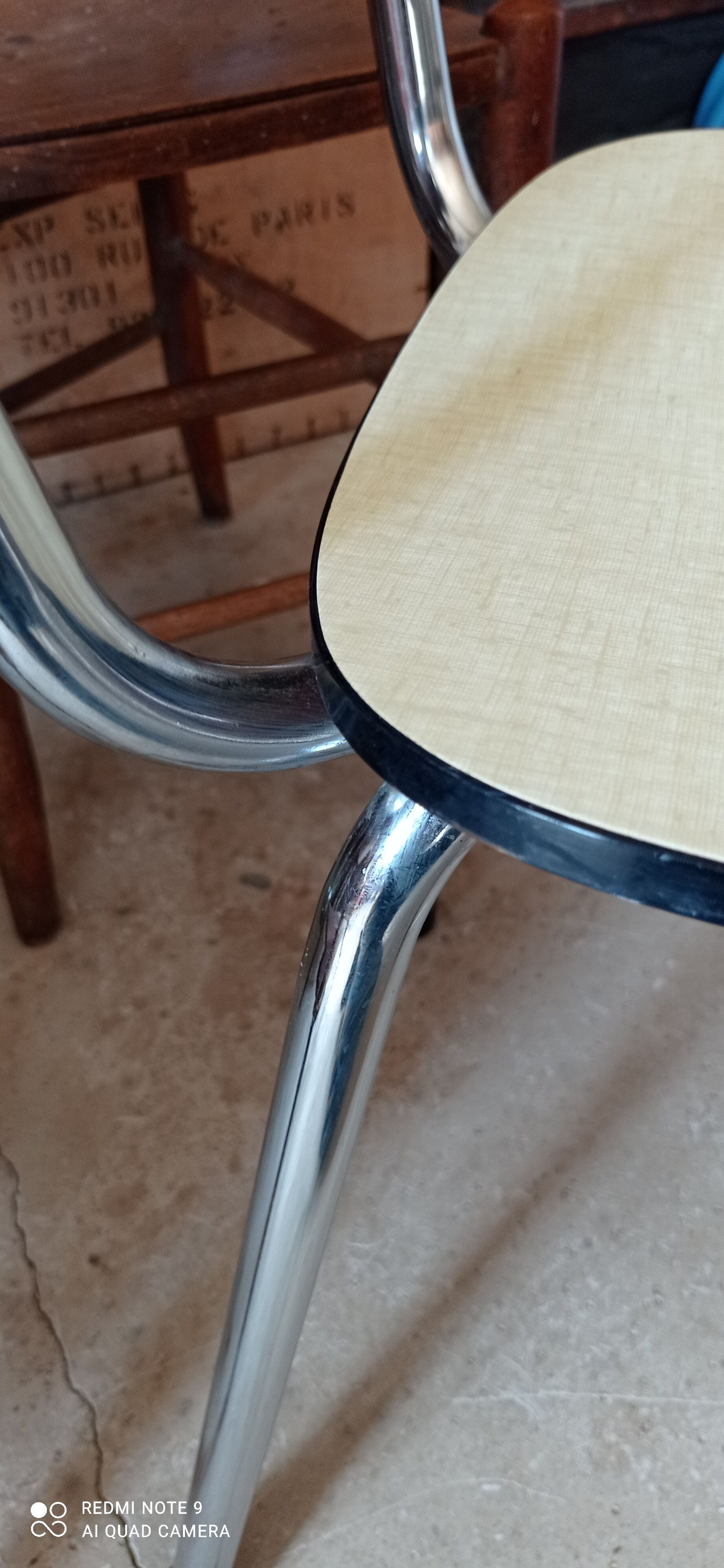 Chaise anis formica
