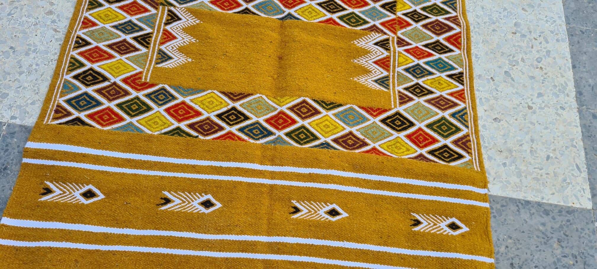 Handmade Berber kilim rug made of natural wool